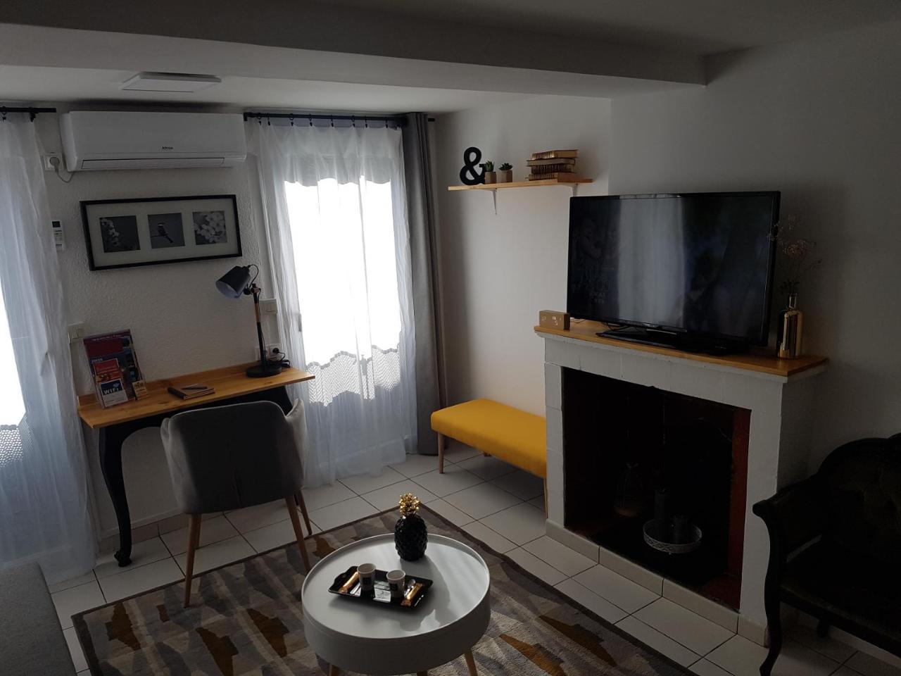 Appartement Saint-Sauveur 페르피냥 외부 사진